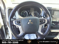No accident Reported, Ontario vehicle with Lots of Options! Call (905) 791-3300 - Black Leather/ Lea... (image 9)