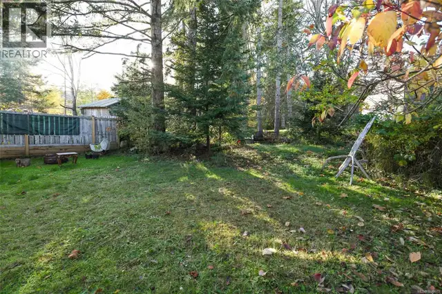 5557 Horne St Union Bay, British Columbia in Houses for Sale in Comox / Courtenay / Cumberland - Image 6