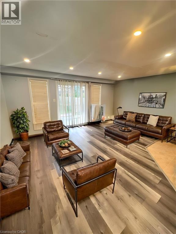 717 ACTIVA Avenue Kitchener, Ontario 5