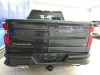 CHEVROLET SILVERADO TRAIL BOSS LT Z71 DURAMAX 4X4 CREW-CAB BOITE 6½ TOUT ÉQUIPÉ / INTÉRIEUR EN TISSU... (image 9)