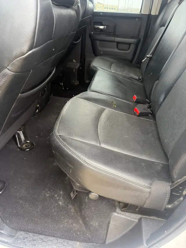 2012 Dodge Ram 15004392469457698918412