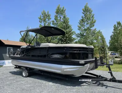 2023 Barletta Corsa 21QC - 21 - 200HP Yamaha Vmax SHO Powered - Tritoon Unit - RGB Lighting - Upgrad...