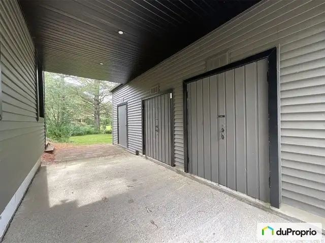 $699,500 - Cottage for sale in Eastman in Houses for Sale in Sherbrooke - Image 3