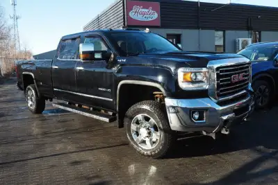 2019 GMC Sierra 2500HD SLT Crew LWB 4x4 6.0 lt V8 Power Heated Leather Seats Navigation Back Up Came...
