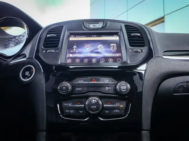 2017 Chrysler 3006045798473780633610