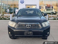 KBB.com Best Resale Value Awards. This Toyota Highlander delivers a Gas V6 3.5L/ engine powering thi... (image 7)