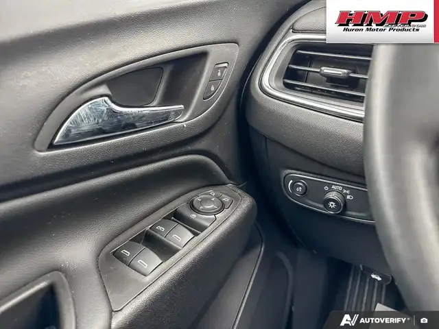 2024 Chevrolet Equinox LT in Cars & Trucks in Grand Bend - Image 17