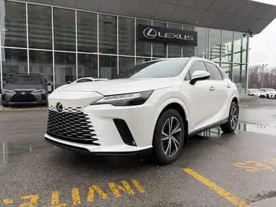 Modèle Premium. Apple Carplay, Sièges chauffants et ventilés en avant, volant chauffant, caméra de r...