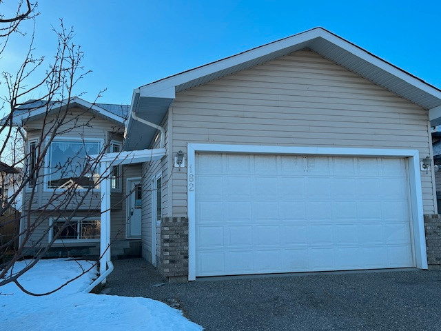 Affordable family home! in Houses for Sale in Grande Prairie