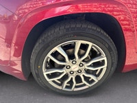 Accident Free! | One Owner! | 9-Speed Automatic Transmission | All-Wheel Drive (AWD) System | Engine... (image 8)