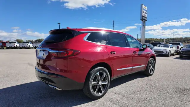 2020 Buick Enclave Essence Essence AWD // Sun & Navigation Pk...605033083574702084
