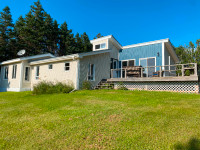 Beautifully renovated 3 bed cottage on Caribou Island