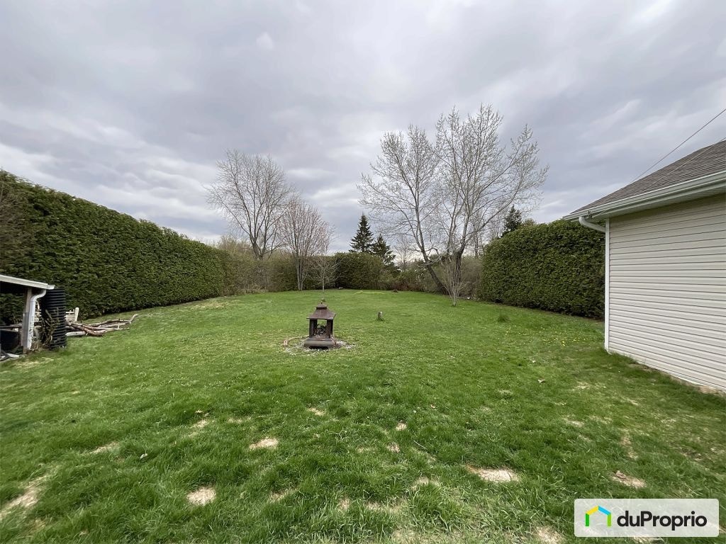 $574,000 - Duplex for sale in Sherbrooke (St-Élie-d'Orford) — photo 2