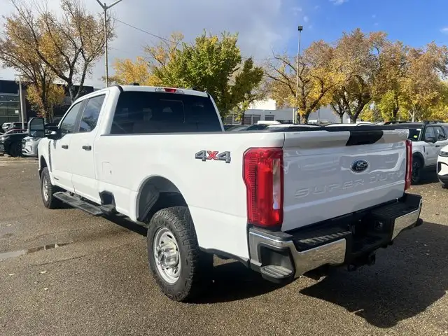 2024 Ford Super Duty F-350 SRW XL Crew Cab 176 | Remote Start in Cars & Trucks in Edmonton - Image 22