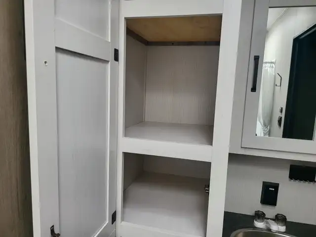 2024 Palomino PUMA 29 TH in Travel Trailers & Campers in St. Albert - Image 38