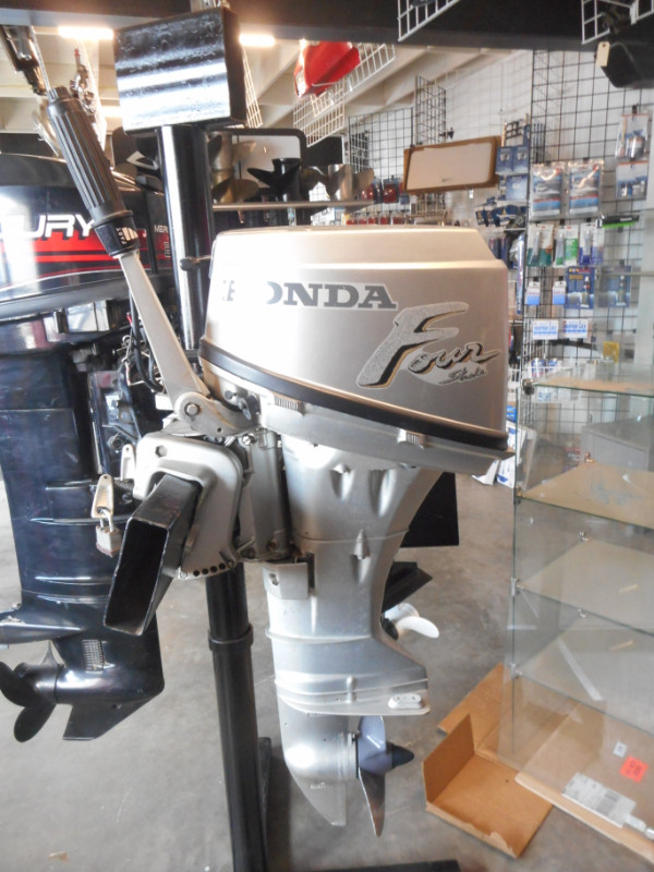 USED OUTBOARD MOTORS in Other in Prince George - Image 2