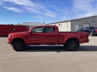 This Toyota Tacoma has a dependable Gas V-6 3.5 L engine powering this Automatic transmission. Deale... (image 9)