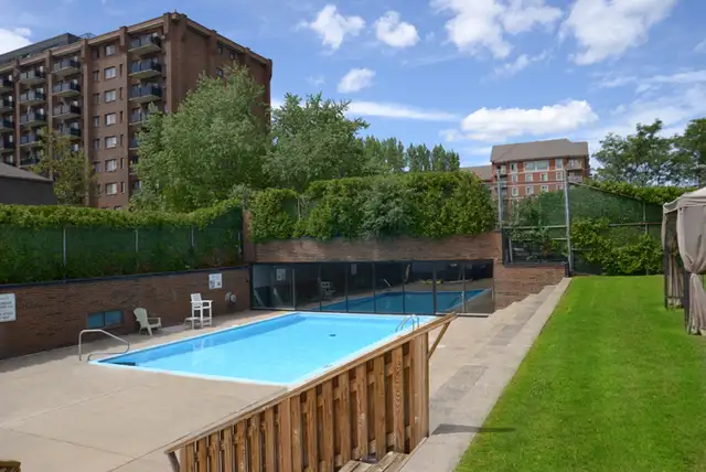 3 1/2 Large and Spacious apartment Southwest One West Island in Long Term Rentals in West Island - Image 9