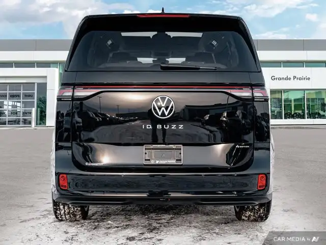 2025 Volkswagen ID. Buzz 1st Edition | CAPTAIN CHAIR | LAUNCH in Cars & Trucks in Grande Prairie - Image 5