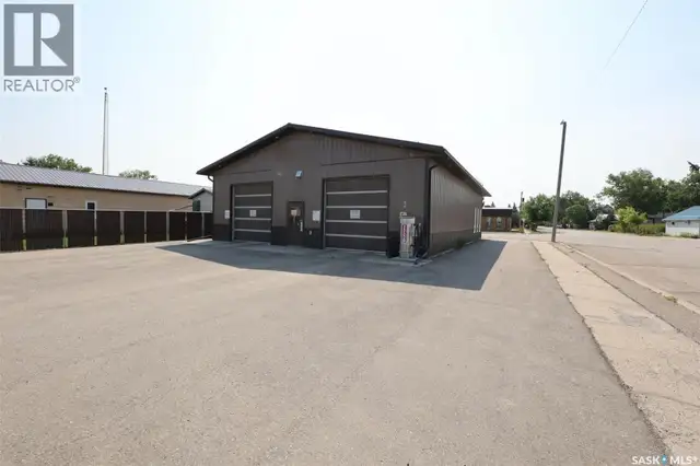 200 Main STREET Avonlea, Saskatchewan in Commercial & Office Space for Sale in Moose Jaw - Image 34