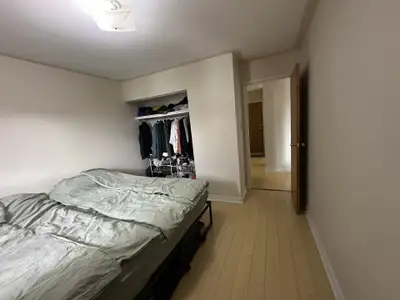 1 BEDROOM INCLUDES HEAT, HOT WATER, 1 PARKING, BALCONY
