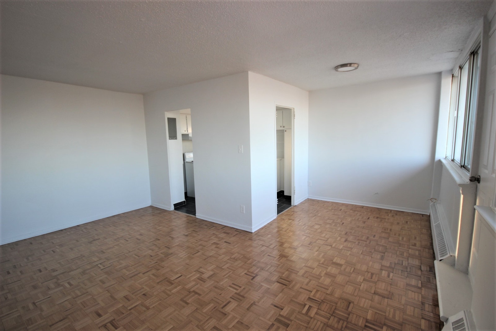 7705 Boulevard Acadie — photo 2