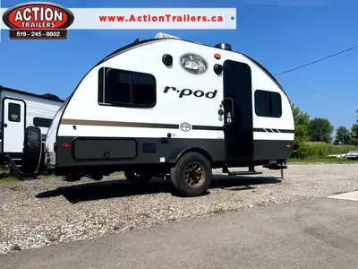 FOREST R-POD 171 ULTRA-LITE TRAVEL TRAILER WITH QUEEN BED, WET BATH & SLEEPS 3! Compact. Lightweight...