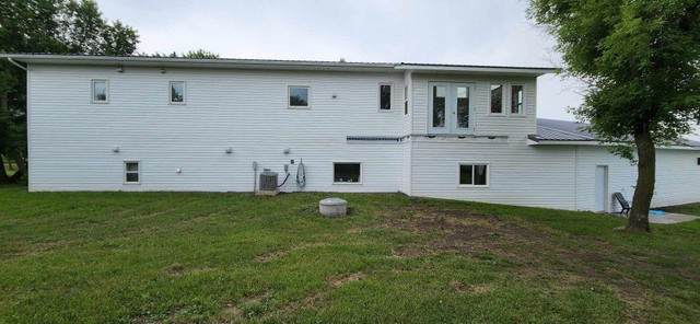 130049 29N Road Hartney, Manitoba in Houses for Sale in Brandon - Image 4