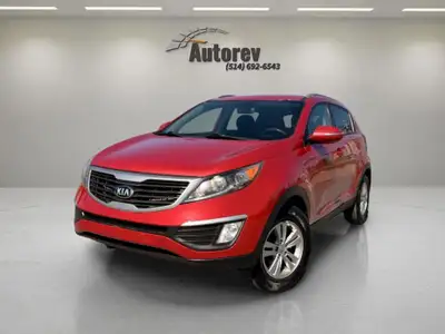 2013 KIA SPORTAGE LX. Prix: 6980$ Odomètre: 180 000 KM Couleur extérieure: BORDEAU Couleur intérieur...