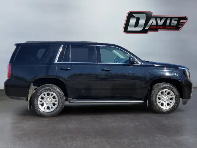 2020 GMC Yukon in Cars & Trucks in Medicine Hat - Image 6