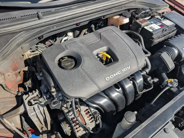 2018 HYUNDAI ELANTRA SEL* BACK UP*HEATED SEATS*B.SPOT in Cars & Trucks in City of Toronto - Image 12