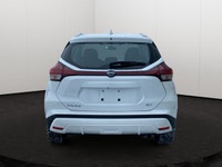 This Nissan Kicks has a dependable Regular Unleaded I-4 1.6 L/98 engine powering this Variable trans... (image 4)