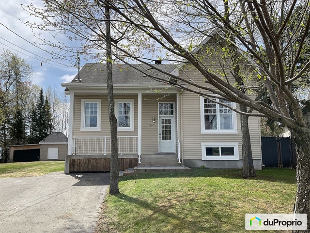 $545,000 - Bungalow for sale in St-Lin-Laurentides — photo 1