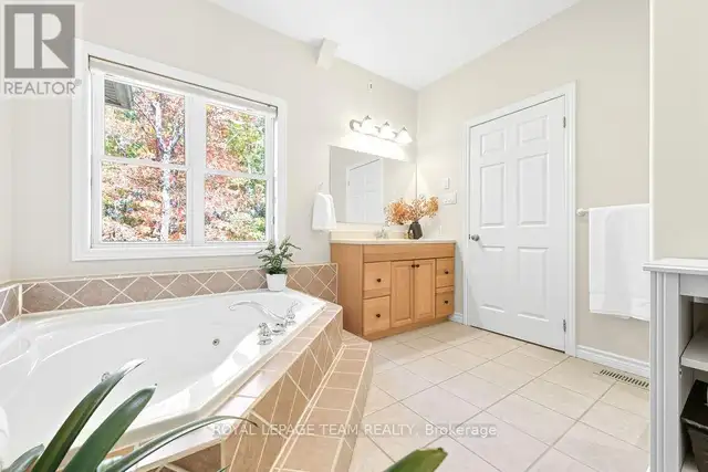 698 BARRYVALE ROAD Greater Madawaska, Ontario in Houses for Sale in Renfrew - Image 33