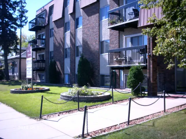 10966 124 ST-Affordable Luxury 124 St-1&2 BDR-Must SEE!