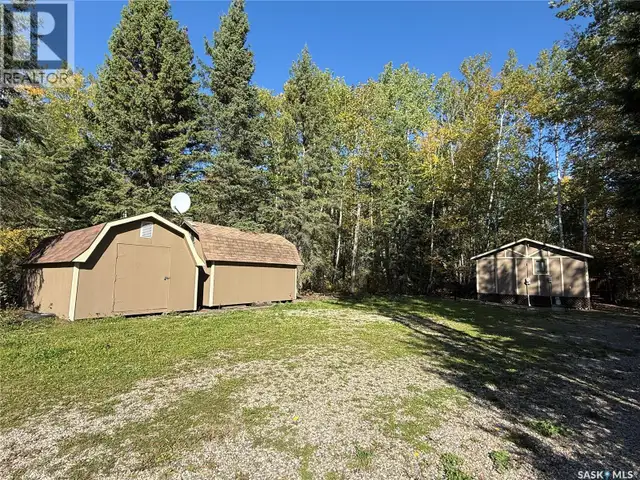 404 Northshore DRIVE Northern Admin District, Saskatchewan in Houses for Sale in La Ronge - Image 17