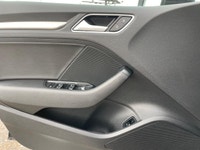 Zoomer Auto 2016 AUDI A3 2.0T Premium plus S-Line, AWD, Navigation, Bluetooth, Backup camera, Sunroo... (image 7)