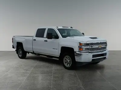 2019 Chevrolet SILVERADO 2500HD 4WD Crew Cab 167.7 Work Truck, View more