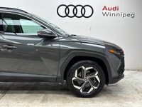 LOCAL TRADE!! This Hyundai Tucson Hybrid boasts a Intercooled Turbo Gas/Electric I-4 1.6 L/98 engine... (image 5)