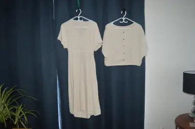 Robe et Top jamais portés, LARGE, Valeur 100$.., View more
