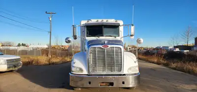 White Cat C13 Diesel Engine 13 Speed Manual Transmission 220 Wheelbase Tandem Axle Air Bag Suspensio...