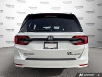 Apple CarPlay | Android Auto | 8-Inch Touchscreen Display | Wireless Charging Pad & WiFi Hotspot Cap... (image 3)