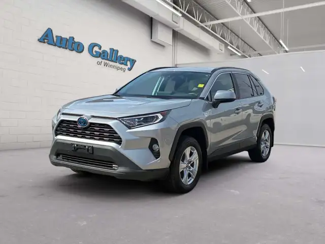2021 Toyota RAV4 XLE, AWD, NO ACCIDENTS, SUNROOF, BLIND SPOT
