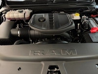 Experience the pinnacle of pickup luxury and next-generation power in this top-tier truck, featuring... (image 7)