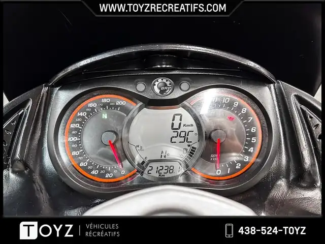 2013 Can-Am SPYDER RS SE5 DOSSIER PASSAGER ET TRES BAS MILLAGE in Street, Cruisers & Choppers in Laval / North Shore - Image 9