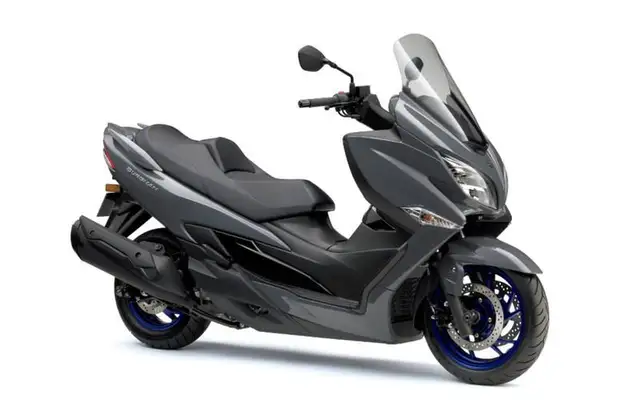2025 Suzuki Burgman 400 in Scooters & Pocket Bikes in Ottawa - Image 3