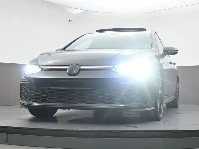 2024 Volkswagen Golf GTI Performance Heads Up Display | Leather  in Cars & Trucks in City of Halifax - Image 35
