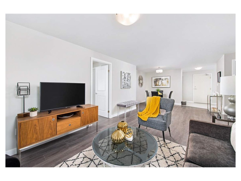 2 Bedroom Apartment for Rent - 220 Ira Needles Blvd 3