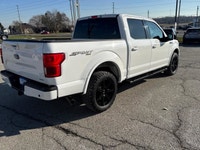 Lariat SuperCrew, Twin Panel Moonroof, Tow Pkg, Navigation, Tailgate Step, 2.7L, Great Service Recor... (image 6)