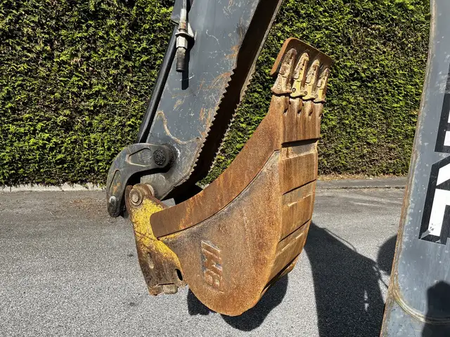 2010 John Deere 310SJ 4x4 Wheel Loader Extended Hoe 4 in 1 92 in in Heavy Trucks in Edmonton - Image 20
